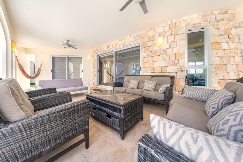 Isla Mujeres Vacation Rentals Luxury Home Casa Elegante Patio