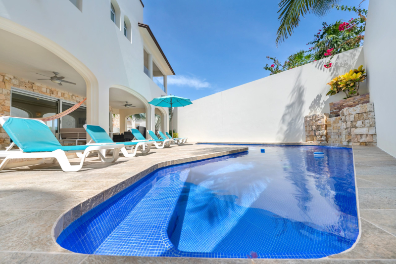 Isla Mujeres Casa Elegante Heated Private Pool