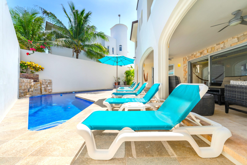 Isla Mujeres Casa Elegante Heated Pool Waterfall
