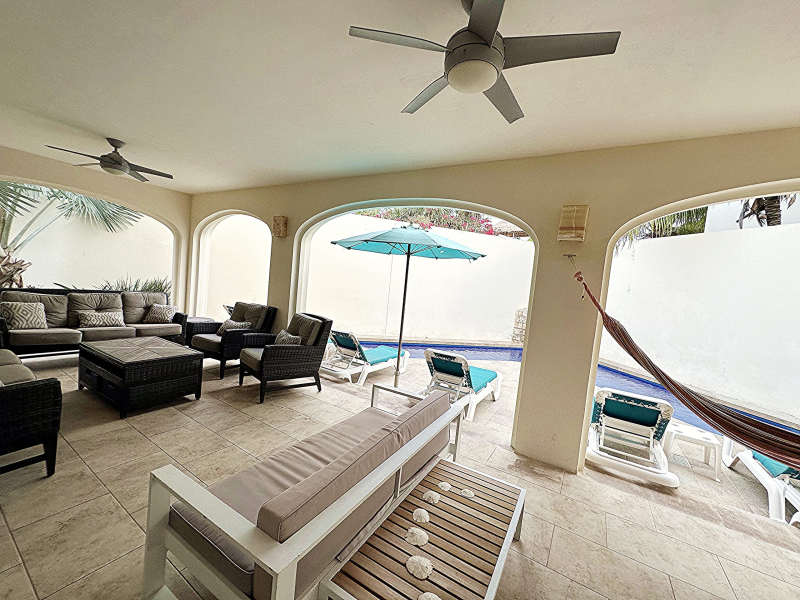 Isla Mujeres Vacation Rentals Luxury Home Casa Elegante Patio